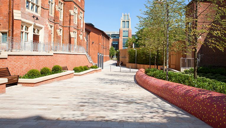Queen's University Belfast